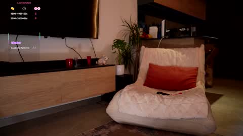 Marina online show from 11/07/25, 10:48