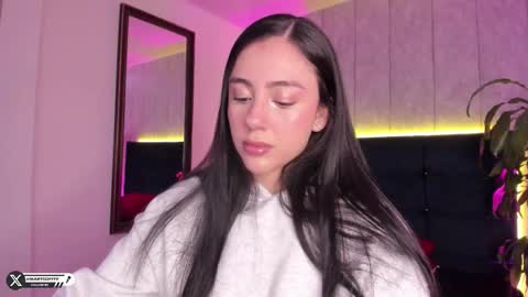 Snapshot of marysofff chatting on 12/14/25, 05:07 marysofff online show from 12/14/25, 05:07