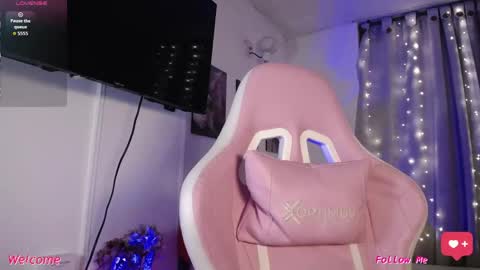 Mary online show from 05/17/26, 09:38