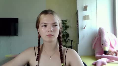 Nessa online show from 07/10/26, 01:58