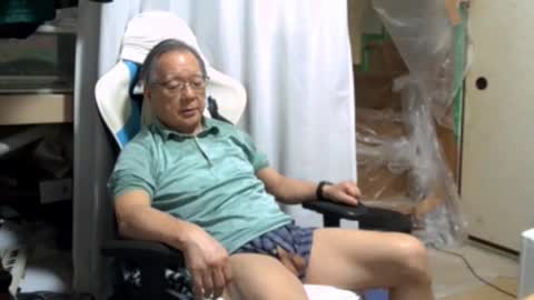 Snapshot of masayann chatting on 11/29/25, 08:39 masayann online show from 11/29/25, 08:39