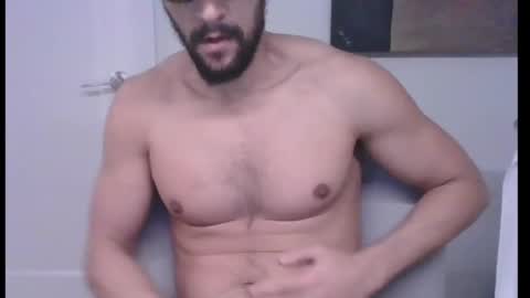Snapshot of mascuhunk chatting on 02/22/25, 07:56 mascuhunk online show from 02/22/25, 07:56