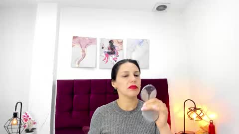 Snapshot of mashapink chatting on 09/17/25, 12:40 MashaPink online show from 09/17/25, 12:40