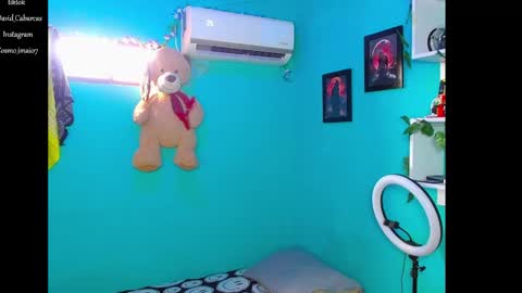 mask_david online show from 10/15/25, 08:42