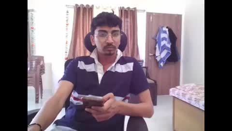 maskboyz2003 online show from 03/03/25, 07:21