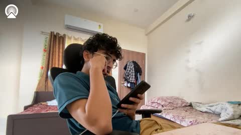 maskboyz2003 online show from 09/18/25, 04:58