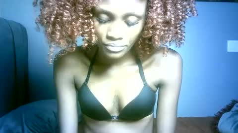maskgang001 online show from 07/11/26, 06:10