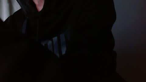 Snapshot of maskguy23 chatting on 10/07/25, 02:20 maskguy23 online show from 10/07/25, 02:20