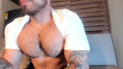 Snapshot of mason_fit chatting on 02/28/25, 02:53 Mason Andre online show from 02/28/25, 02:53