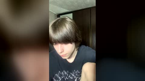 Snapshot of masonsilver_ chatting on 03/08/26, 03:38 masonsilver_ online show from 03/08/26, 03:38