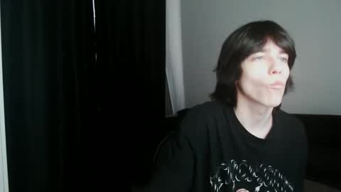Snapshot of masonsilver_ chatting on 04/12/26, 07:24 masonsilver_ online show from 04/12/26, 07:24