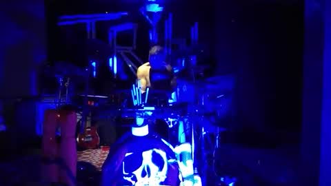 Snapshot of massageartist chatting on 10/29/25, 06:48 HappyZending online show from 10/29/25, 06:48