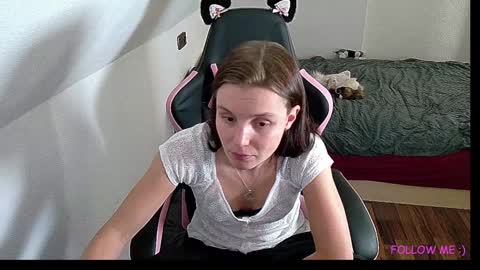 Snapshot of massageofyourlife chatting on 12/08/24, 07:43 Queeny Kathy Online at 2030 MEZ Sunday Wednesday online show from 12/08/24, 07:43