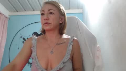 massiel ferreti online show from 02/26/26, 08:24