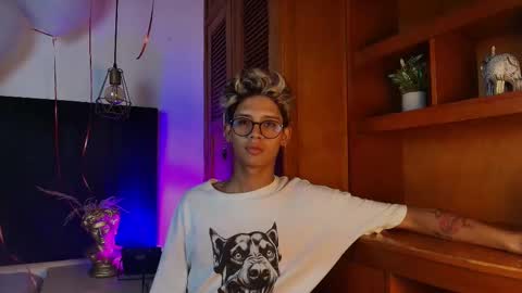   online show from 09/20/25, 04:46