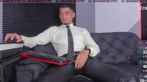 Snapshot of massimo_g chatting on 02/12/26, 03:12 I am Massimo online show from 02/12/26, 03:12