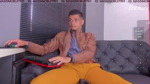 Snapshot of massimo_g chatting on 03/17/26, 02:53 I am Massimo online show from 03/17/26, 02:53
