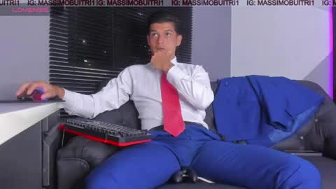 Snapshot of massimo_g chatting on 05/03/26, 11:44 I am Massimo online show from 05/03/26, 11:44