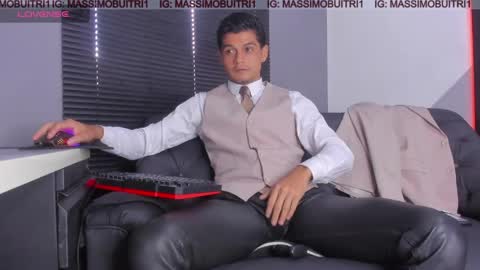 Snapshot of massimo_g chatting on 05/15/26, 12:34 I am Massimo online show from 05/15/26, 12:34