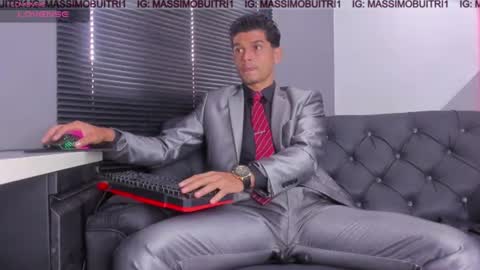 I am Massimo online show from 07/04/26, 01:28