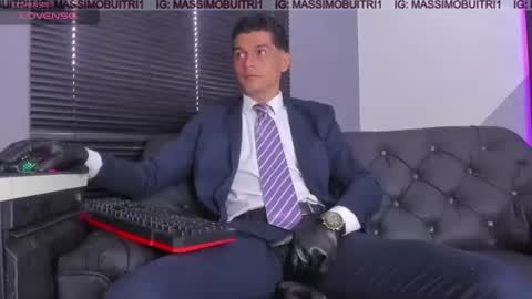 I am Massimo online show from 07/23/26, 01:42