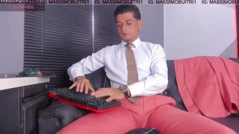 I am Massimo online show from 07/28/26, 12:48