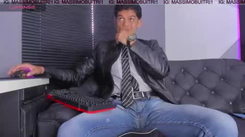 I am Massimo online show from 07/29/26, 12:47