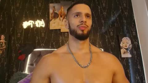 massimo_greco2 online show from 11/03/25, 09:16