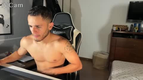 massimo online show from 09/19/25, 03:30