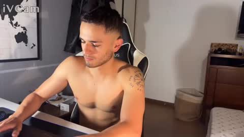 massimo online show from 09/20/25, 11:17