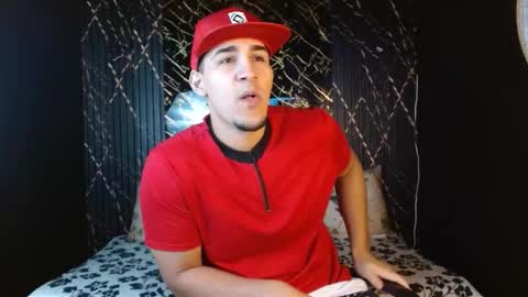 Snapshot of massimo_vidal chatting on 02/08/26, 02:20 massimo_vidal online show from 02/08/26, 02:20