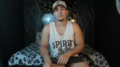 Snapshot of massimo_vidal chatting on 02/15/26, 12:58 massimo_vidal online show from 02/15/26, 12:58