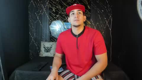 Snapshot of massimo_vidal chatting on 02/19/26, 12:23 massimo_vidal online show from 02/19/26, 12:23