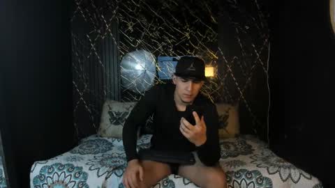 Snapshot of massimo_vidal chatting on 02/25/26, 11:53 massimo_vidal online show from 02/25/26, 11:53