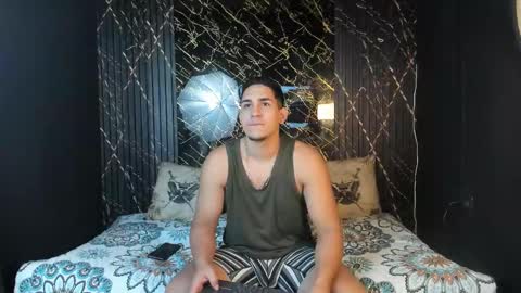 Snapshot of massimo_vidal chatting on 02/27/26, 12:05 massimo_vidal online show from 02/27/26, 12:05