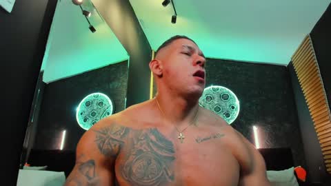 massimowalton2 online show from 01/11/25, 02:20