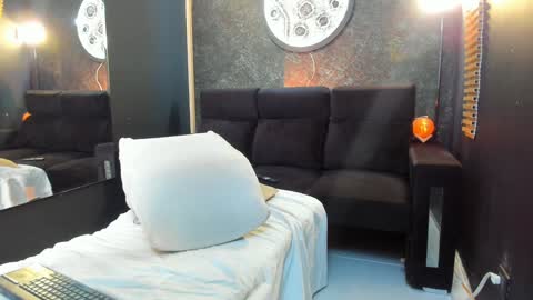 massimowalton2 online show from 01/25/25, 03:30