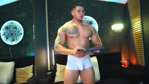 massimowalton2 online show from 03/09/25, 12:53