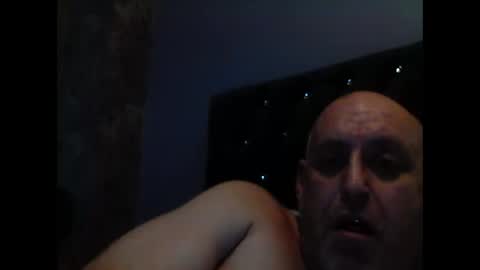 massivecock1980604187 online show from 02/11/25, 04:46