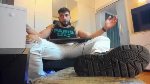 Matthew online show from 10/19/25, 08:09