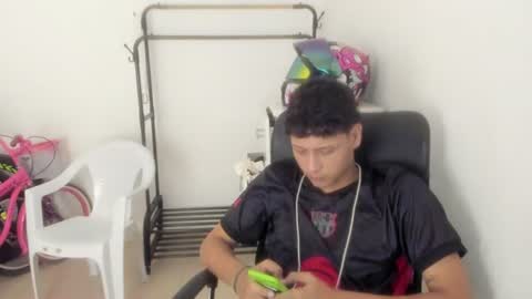 master_billy1 online show from 06/17/26, 05:21