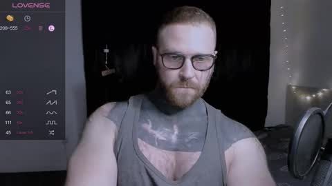 Snapshot of master_oil chatting on 02/16/25, 07:27 Huge Alex online show from 02/16/25, 07:27