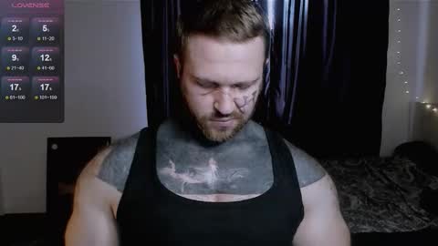 Snapshot of master_oil chatting on 09/09/25, 02:16 Huge Alex online show from 09/09/25, 02:16