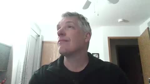 Snapshot of master_thorn chatting on 11/14/25, 05:39 Master Thorn online show from 11/14/25, 05:39