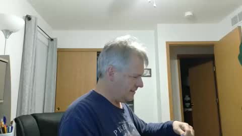 Snapshot of master_thorn chatting on 11/16/25, 03:56 Master Thorn online show from 11/16/25, 03:56