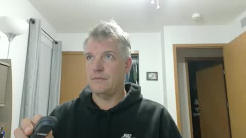 Snapshot of master_thorn chatting on 11/30/25, 03:10 Master Thorn online show from 11/30/25, 03:10