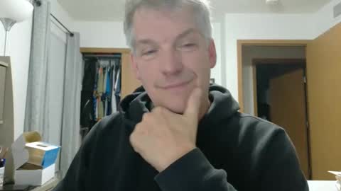 Snapshot of master_thorn chatting on 12/02/25, 03:34 Master Thorn online show from 12/02/25, 03:34