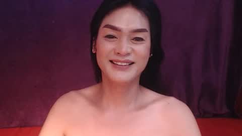 Snapshot of master_tsbigcock chatting on 02/18/25, 10:16 dhalz online show from 02/18/25, 10:16