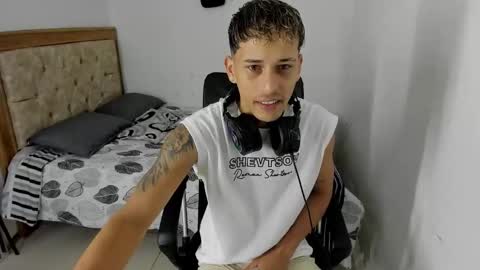 Snapshot of masteralda09 chatting on 10/08/25, 11:52 Alpha junior online show from 10/08/25, 11:52