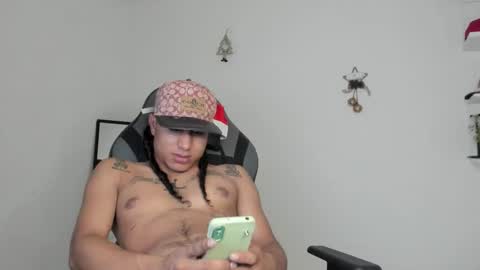 Snapshot of masteralda09 chatting on 12/15/25, 10:47 Alpha junior online show from 12/15/25, 10:47